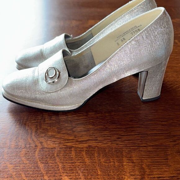 Vintage 60’s 70’s Metallic Silver Platform Heels Size 8 - Picture 1 of 16